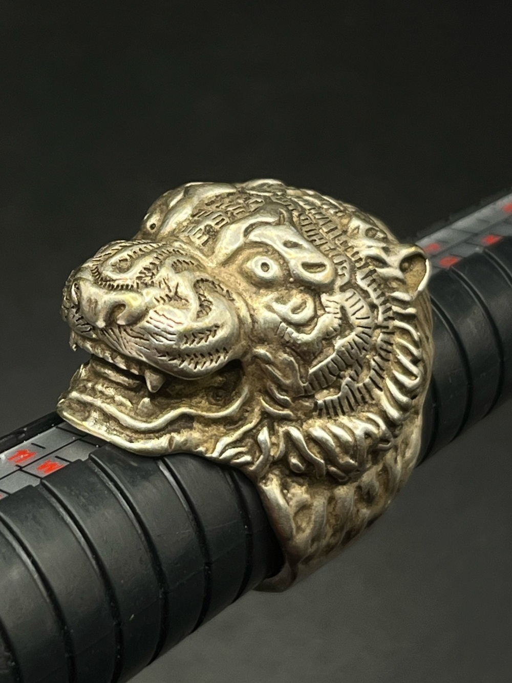 Vintage Chinese Dynasty Zodiac Tiger Head Signet Ring size 9.5